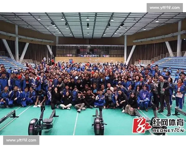 围棋跨界高尔夫首冠诞生 中老铁路架起文化新桥梁 围棋跨界高尔夫首冠诞生 中老铁路架起文化新桥梁