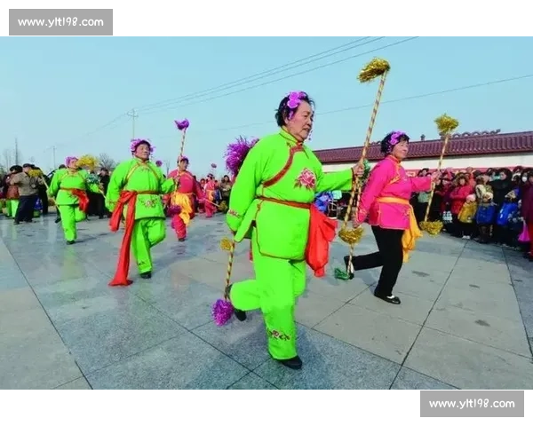 平地生花！90 后非遗传承人舞花棍，棍起瞬间绽放千年技艺