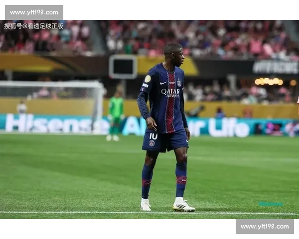 梅西补时吊射击中横梁，迈阿密国际 0-0 憾平开罗国民