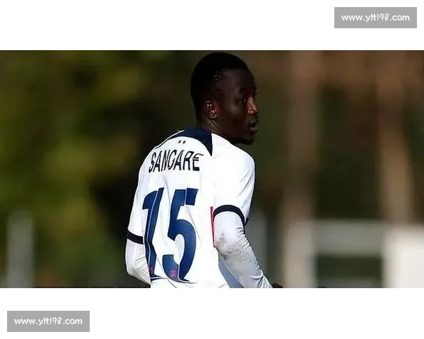 曼城截胡维拉 16 岁中场天才！劳里加盟开启蓝月青训新篇章