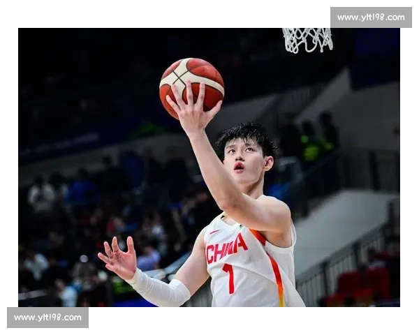 名记曝曾凡博签约篮网!中国新星官宣冲击 NBA,合同细节与伤病隐情全解析