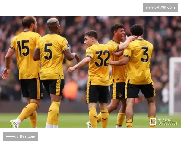 滕哈赫力挽希克留队！英超意甲豪门争抢捷克锋霸